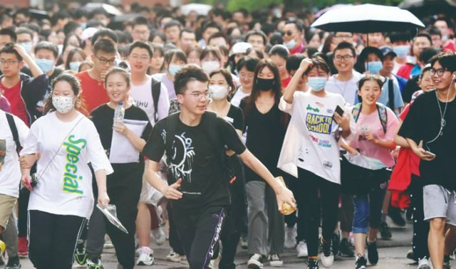  帕尔马青年才俊闪耀全场，个人能力改变战局